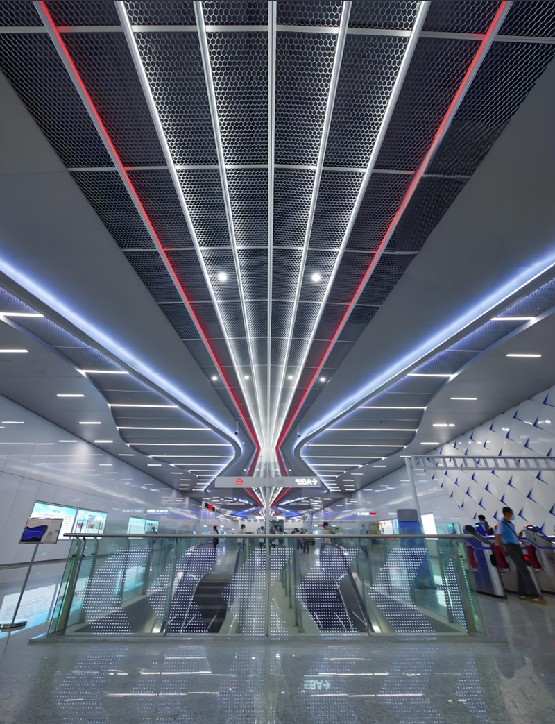 Trafik pisti aydınlatmasında LED tüplerinin temel avantajları